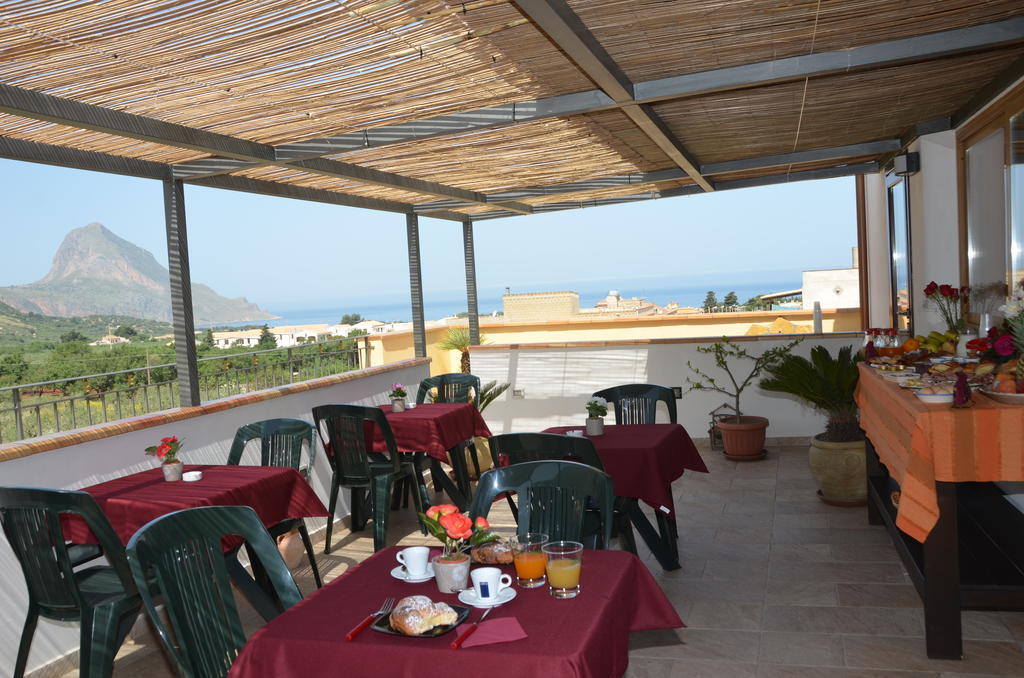 Triskell Camere & Relax Castelluzzo Exterior photo